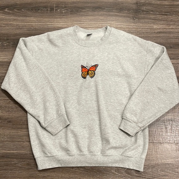 Gildan Tops - Butterfly Patch Sweatshirt